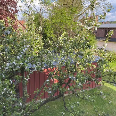 Huus Utspann Mit Terrasse - 23 Km Vor Hamburg -