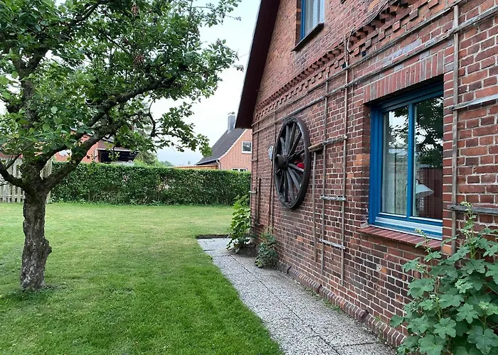 Huus Utspann Mit Terrasse - 23 Km Vor Hamburg - *